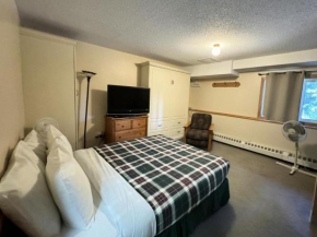 The Griz Inn by Park Vacation Management